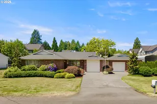 1715 NE 169th Ave, Portland, OR 97230 - Photo 1