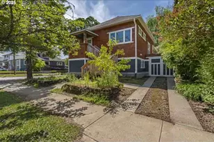 1498 Ferry St SE, Salem, OR 97301 - Photo 1