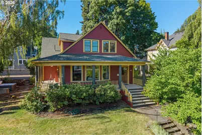 811 Oak St, Hood River, OR 97031 - Photo 1