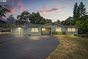 594 Coutant Ln, Grants Pass, OR 97527 - Photo 1