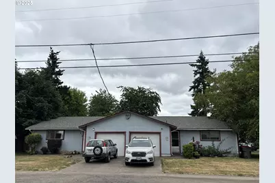 410 412 SE Nursery St, Amity, OR 97101 - Photo 1