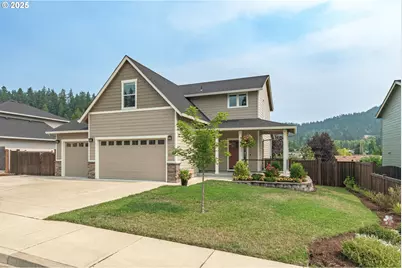 1097 S 57th Pl, Springfield, OR 97478 - Photo 1