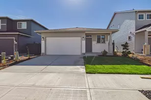 2014 NW 17th Pl, Battle Ground, WA 98604 - Photo 1