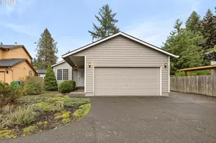 13852 SE Henry St, Portland, OR 97236 - Photo 1