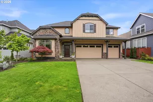 752 W T St, Washougal, WA 98671 - Photo 1