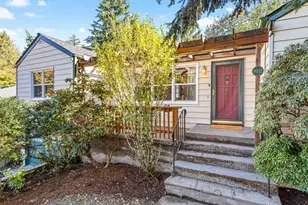 9032 SW Capitol Hwy, Portland, OR 97219 - Photo 1