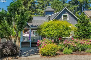 828 7th St, Lake Oswego, OR 97034 - Photo 1