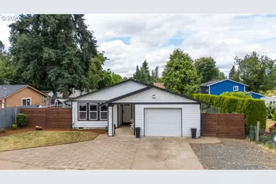 325 Brown St, Woodburn, OR 97071 - Photo 1