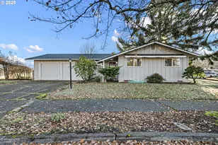 1925 Harvard Dr, Eugene, OR 97405 - Photo 1