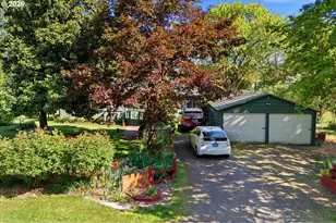 25100 SW Rainbow Ln, Hillsboro, OR 97123 - Photo 1