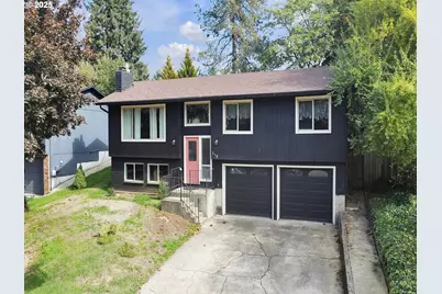 218 NW Ash St, McMinnville, OR 97128 - Photo 1