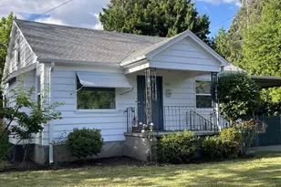 5421 SE Long St, Portland, OR 97206 - Photo 1