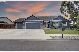 2209 NW 2nd Ave, Battle Ground, WA 98604 - Photo 1