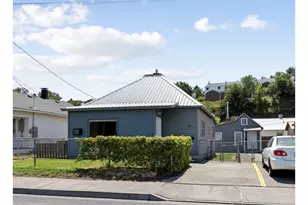 1410 SW Frazer Ave, Pendleton, OR 97801 - Photo 1