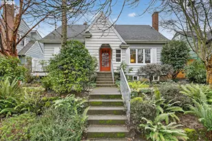 3425 NE Tillamook St, Portland, OR 97212 - Photo 1