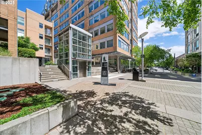 701 Columbia St #305, Vancouver, WA 98660 - Photo 1