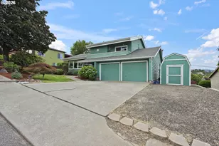 2007 View Ct, The Dalles, OR 97058 - Photo 1