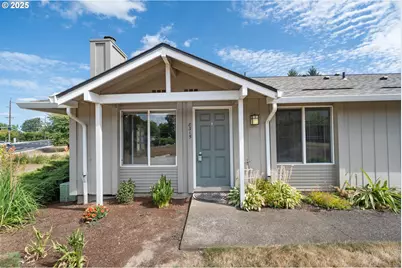 8315 SW Shenandoah Way #8315, Tualatin, OR 97062 - Photo 1