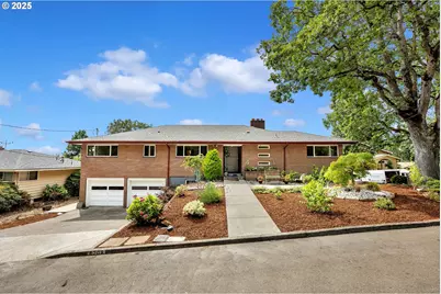 4208 NW Olive St, Vancouver, WA 98660 - Photo 1