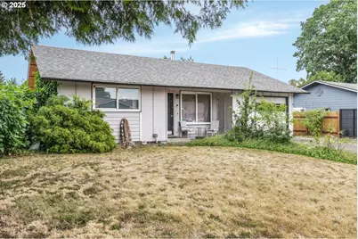 12126 SE Redwood Ave, Milwaukie, OR 97222 - Photo 1