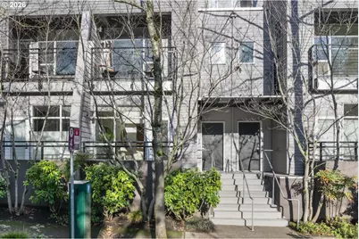 2327 NW Northrup St #3, Portland, OR 97210 - Photo 1