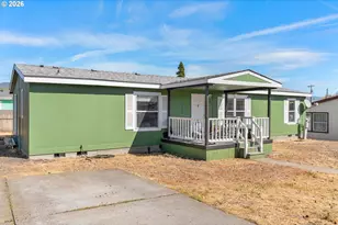 915 Home St, The Dalles, OR 97058 - Photo 1