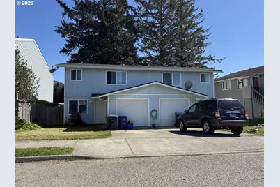 226 Cypress St, Brookings, OR 97415 - Photo 1