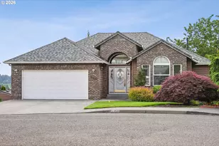 16432 SE Meadowland Ct, Portland, OR 97236 - Photo 1