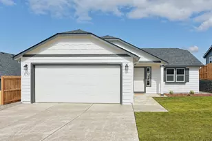 5104 Holly St, Springfield, OR 97478 - Photo 1