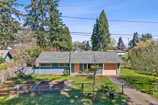 12523 NE Hassalo St, Portland, OR 97230 - Photo 1
