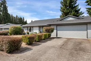 713 SE 40th Ct, Hillsboro, OR 97123 - Photo 1