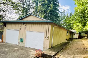 1587 SE Oak Grove Blvd, Milwaukie, OR 97267 - Photo 1