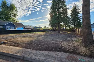 540 39th St, Springfield, OR 97478 - Photo 1