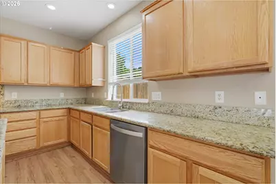 2068 SW 34th St, Gresham, OR 97080 - Photo 13