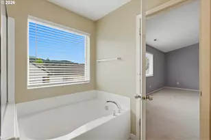 2068 SW 34th St, Gresham, OR 97080 - Photo 35