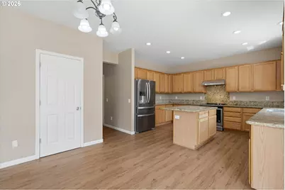 2068 SW 34th St, Gresham, OR 97080 - Photo 11