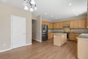 2068 SW 34th St, Gresham, OR 97080 - Photo 11