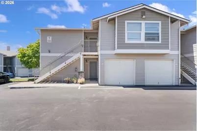 15056 NW Central Dr #702, Portland, OR 97229 - Photo 1