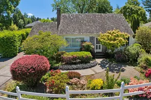 8500 SW Cashmur Ln, Portland, OR 97225 - Photo 1