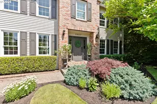 2927 Tolkien Ln, Lake Oswego, OR 97034 - Photo 1