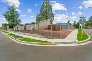12300 Meadowlawn Dr, Oregon City, OR 97045 - Photo 47