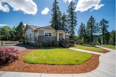 17061 SE Manley St, Portland, OR 97236 - Photo 1