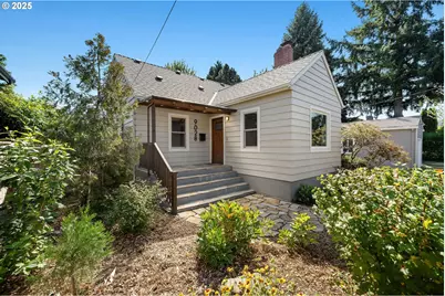 9028 N Bristol Ave, Portland, OR 97203 - Photo 1