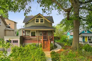 1905 SE Harold St, Portland, OR 97202 - Photo 1
