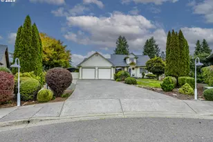 770 Girard Ct, Cottage Grove, OR 97424 - Photo 1