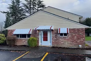 1514 NE Hogan Dr, Gresham, OR 97030 - Photo 1