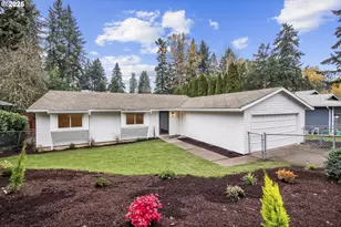 910 NE Hill Way, Estacada, OR 97023 - Photo 1