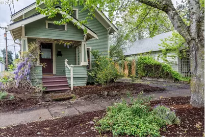 428 5th St, Springfield, OR 97477 - Photo 1