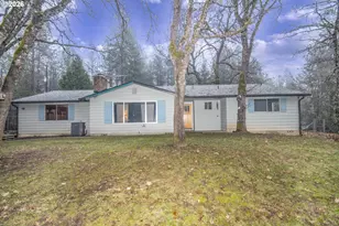 4885 Azalea Dr, Grants Pass, OR 97526 - Photo 1