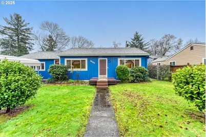 8426 NE Wygant St, Portland, OR 97220 - Photo 1